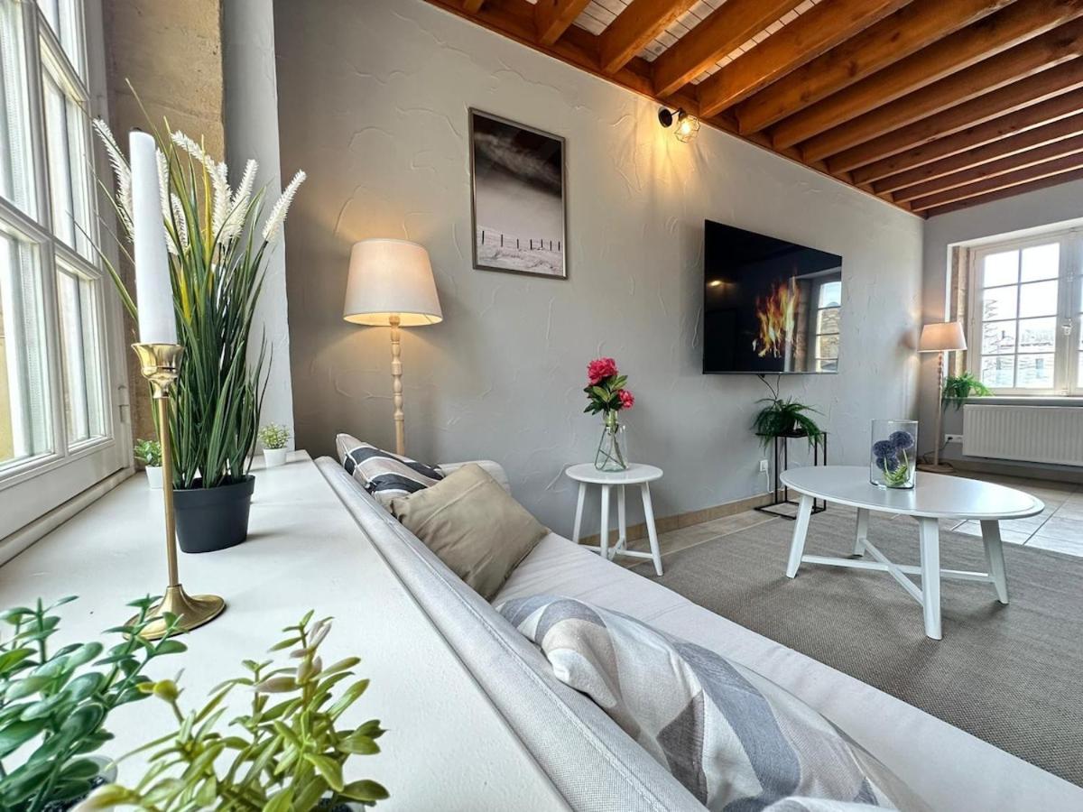 S Bayleved'Air Duplex Vue Chateau, Balneo Et Sauna Sedán Exterior foto
